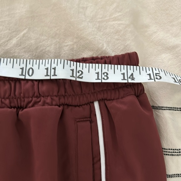 GYMSHARK Recess Jogger. Size M - Picture 4 of 10